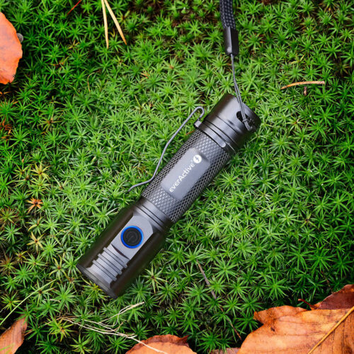 Ładowalna latarka ręczna LED everActive FL-2000R Buddy 2000lm