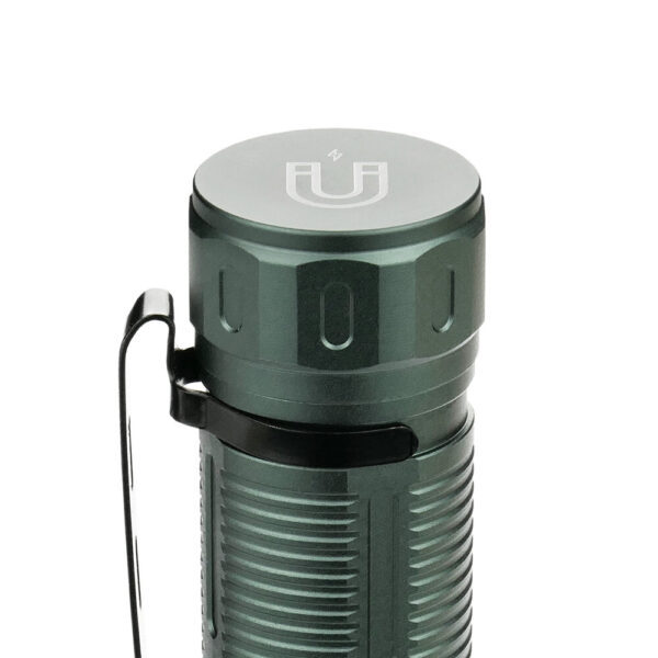 Ładowalna latarka ręczna LED everActive FL-700R Spotter 700lm