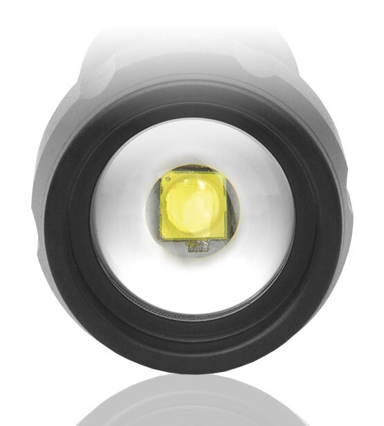 latarka-reczna-diodowa-led-everactive-fl-300-7 Latarka ręczna LED everActive FL-300+ CREE XP-G3 350lm zoom